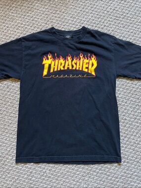 Thrasher skateboard magazine flame logo t shirt